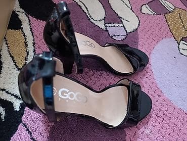 cista koza broj: Kao nove jednom nosene, broj 37. marka gogo shoes.
cena 20e na lalafo.rs — 1 cista koza broj: Kao nove jednom nosene, broj 37. marka gogo shoes.
cena 20e — 1