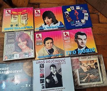 Neki CD su neotpakovani i potpuno novi. Ima ih preko 300. Kolekcija na lalafo.rs Neki CD su neotpakovani i potpuno novi. Ima ih preko 300. Kolekcija