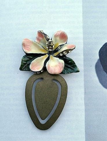 Masivan Vintage bookmark/ nož za otvaranje pisama -raritet. Prefinjeni na lalafo.rs — 1 Masivan Vintage bookmark/ nož za otvaranje pisama -raritet. Prefinjeni — 1