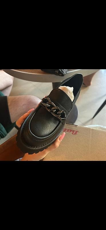 Bata crne kozne zenske mokasine 37, preudobne,nove sa etiketom na lalafo.rs — 3 Bata crne kozne zenske mokasine 37, preudobne,nove sa etiketom — 3