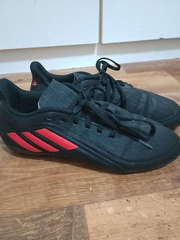 Adidas kopačke za veštačku travu / teren sa gumom (TF) - Model sa at lalafo.rs — 2 Adidas kopačke za veštačku travu / teren sa gumom (TF) - Model sa — 2