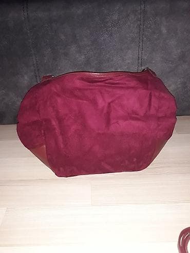 Borda plišana torba sa kožnim detaljima na lalafo.rs Borda plišana torba sa kožnim detaljima