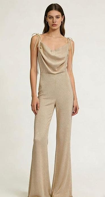 ✨Ženski elegatni kombinezon sa svetlucavim efektom.✨
3000 din na lalafo.rs ✨Ženski elegatni kombinezon sa svetlucavim efektom.✨
3000 din