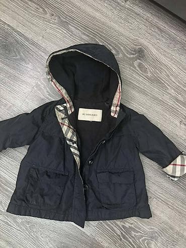 Presladak original BURBERRY mantilić za devojčice, postavljen mekom na lalafo.rs Presladak original BURBERRY mantilić za devojčice, postavljen mekom