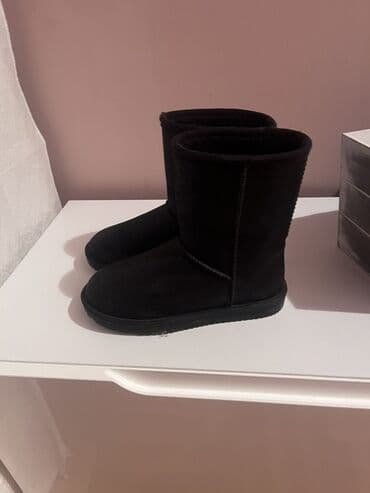 Ugg mini čizme, bоја - Crna, 37 na lalafo.rs Ugg mini čizme, bоја - Crna, 37