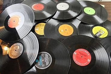 Vinyl records: Kupujem gramofonske ploče LP, strana i domaća muzika. Vinil ploče at lalafo.rs — 2 Vinyl records: Kupujem gramofonske ploče LP, strana i domaća muzika. Vinil ploče — 2