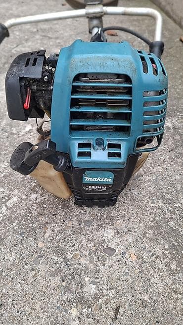 Clamps: Makita, Gasoline, Used at lalafo.rs — 2 Clamps: Makita, Gasoline, Used — 2