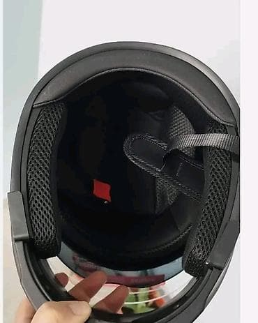 KACIGA za SKUTER I MOTORE 6200din Kaciga u CRNOJ boji Kaciga je at lalafo.rs — 2 KACIGA za SKUTER I MOTORE 6200din Kaciga u CRNOJ boji Kaciga je — 2