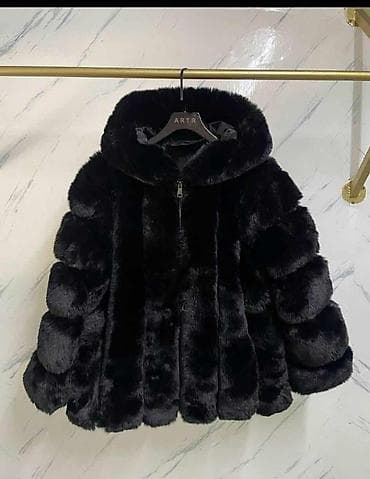 Bunda sa kapuljacom 🔥-uživo slika AKCIJSKA CENA: 5000 rsd Velicina na lalafo.rs — 2 Bunda sa kapuljacom 🔥-uživo slika AKCIJSKA CENA: 5000 rsd Velicina — 2