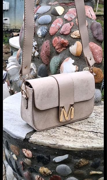 ✨Plisane Mona torbe 3500 din✨
💋 na lalafo.rs — 6 ✨Plisane Mona torbe 3500 din✨
💋 — 6