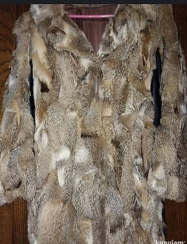 . Bunda polarne malo nošena Vel M /L jako topla i neobičan model na lalafo.rs — 1 . Bunda polarne malo nošena Vel M /L jako topla i neobičan model — 1