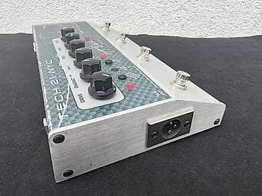 Sport & Hobby: TECH 21 VT BASS DELUXE SANSAMP EFFECTS ANALOG | Slanje po dogovoru at lalafo.rs — 3 Sport & Hobby: TECH 21 VT BASS DELUXE SANSAMP EFFECTS ANALOG | Slanje po dogovoru — 3