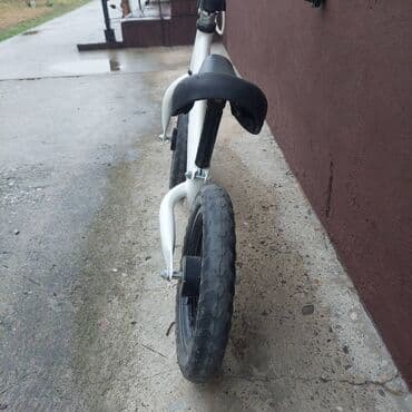 Balans bicikl za decu, ocuvan vidi se na slikama, nalazi se u Donjem na lalafo.rs — 5 Balans bicikl za decu, ocuvan vidi se na slikama, nalazi se u Donjem — 5