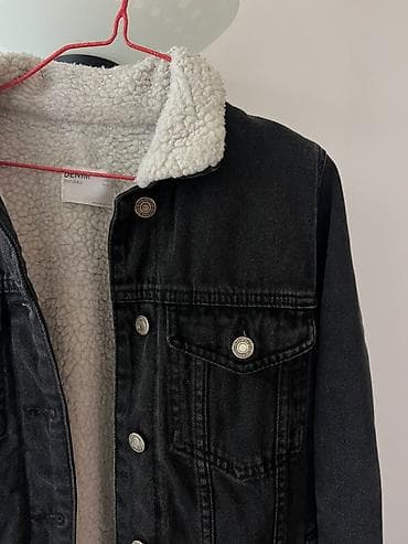 bermude teksas br: Muška Bershka džins jakna sa toplom fleece postavom. Veličina XS. Crna na lalafo.rs — 4 bermude teksas br: Muška Bershka džins jakna sa toplom fleece postavom. Veličina XS. Crna — 4