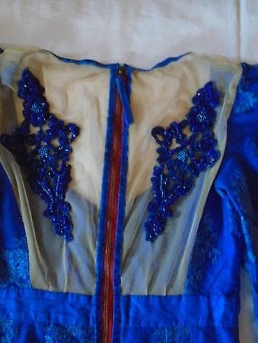 Haljina poznatog dizajnera Predraga Đuknića.Veličina odgovara 36 na lalafo.rs — 5 Haljina poznatog dizajnera Predraga Đuknića.Veličina odgovara 36 — 5