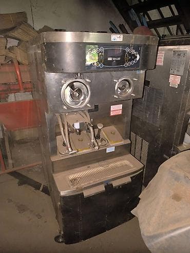 Taylor Crown sladoledna mašina Model: C606–58 Part Number: C60658FW01 na lalafo.rs — 2 Taylor Crown sladoledna mašina Model: C606–58 Part Number: C60658FW01 — 2