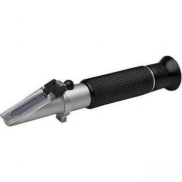 Refraktometar za odredjivanje saliniteta soli u vodi. Ovaj refraktomer na lalafo.rs Refraktometar za odredjivanje saliniteta soli u vodi. Ovaj refraktomer