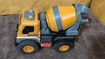 Igračka – betonska mešalica kamion - Veliki kamion za gradilište sa na lalafo.rs Igračka – betonska mešalica kamion - Veliki kamion za gradilište sa