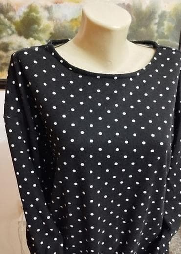 Dzemper sa tufnicama.
Pogledajte i ostale moje oglase na lalafo.rs — 2 Dzemper sa tufnicama.
Pogledajte i ostale moje oglase — 2