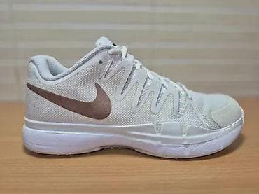 Nike Vapor 9.5 Tour (br.38,5) patike su u dobrom stanju kao što se na lalafo.rs — 1 Nike Vapor 9.5 Tour (br.38,5) patike su u dobrom stanju kao što se — 1
