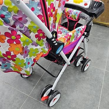 Dečija kolica sa šarom šarenih cvetića - Laka aluminijumska at lalafo.rs — 5 Dečija kolica sa šarom šarenih cvetića - Laka aluminijumska — 5