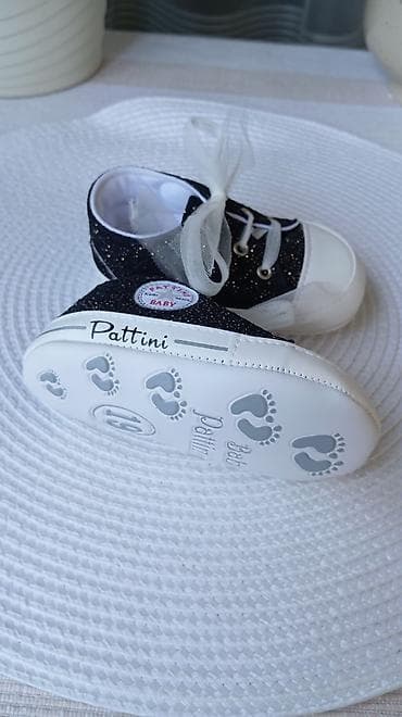 Nehodajuce patikice sa sljokicama za devojcice na lalafo.rs — 3 Nehodajuce patikice sa sljokicama za devojcice — 3