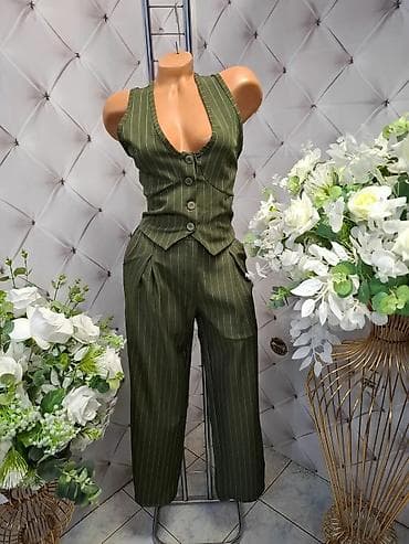 Ženski komplet – prsluk i pantalone sa prugama - Dizajn: klasične na lalafo.rs — 1 Ženski komplet – prsluk i pantalone sa prugama - Dizajn: klasične — 1