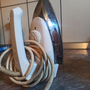 Mini rešo/roštilj na ugalj + stojeći stočni ventilator ASTRON (paket) at lalafo.rs — 5 Mini rešo/roštilj na ugalj + stojeći stočni ventilator ASTRON (paket) — 5