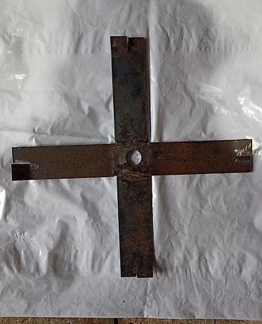 Noževi za prekrupač-čekićar sa slike,dva tipa,jedan i dupli (krst),oba na lalafo.rs — 6 Noževi za prekrupač-čekićar sa slike,dva tipa,jedan i dupli (krst),oba — 6