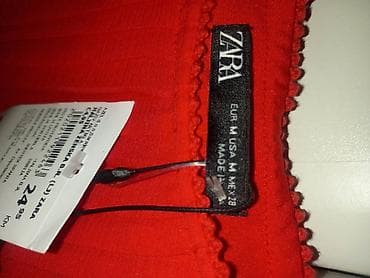 Ženska haljina Zara u jarkoj crvenoj boji, srednje veličine na lalafo.rs — 1 Ženska haljina Zara u jarkoj crvenoj boji, srednje veličine — 1