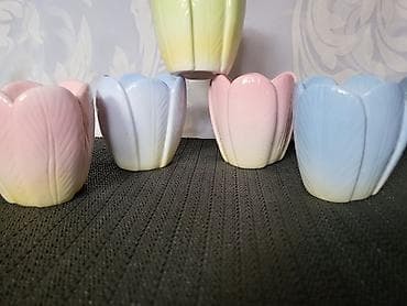 Novi porcelanski svecnjaci. Svecnjaci u obliku cveta. Cena po komadu na lalafo.rs — 3 Novi porcelanski svecnjaci. Svecnjaci u obliku cveta. Cena po komadu — 3