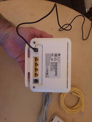 Samo Huawei ruter-modem.
Nepoznato stanje.
Bez lan kablova na lalafo.rs — 7 Samo Huawei ruter-modem.
Nepoznato stanje.
Bez lan kablova — 7