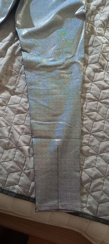 Šljokičaste/metalizirane helanke – model O1BA79MC04H_JBLK - Boja na lalafo.rs — 1 Šljokičaste/metalizirane helanke – model O1BA79MC04H_JBLK - Boja — 1