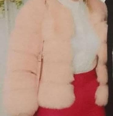 Ženska kratka bunda/kaput od veštačkog krzna u puder‑roze na lalafo.rs — 2 Ženska kratka bunda/kaput od veštačkog krzna u puder‑roze — 2