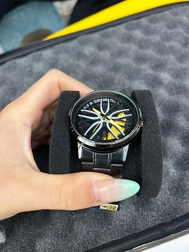 Muški ručni sat – automobilistički dizajn - Kućište okruglog oblika na lalafo.rs — 3 Muški ručni sat – automobilistički dizajn - Kućište okruglog oblika — 3