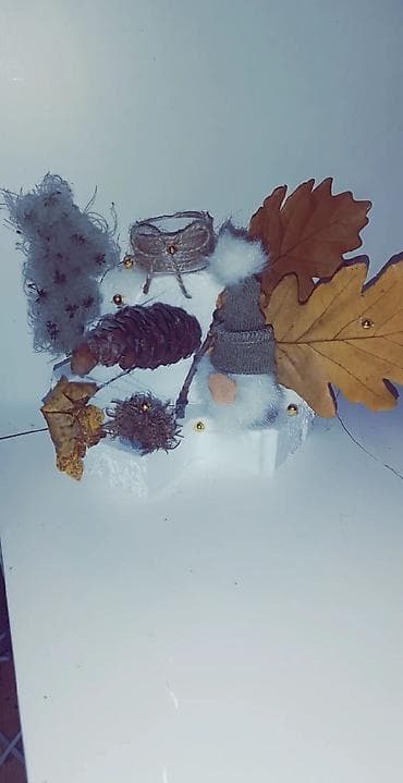 Ručni dekorativni aranžman – zimsko/jesenja mini scenografija - Baza na lalafo.rs — 2 Ručni dekorativni aranžman – zimsko/jesenja mini scenografija - Baza — 2