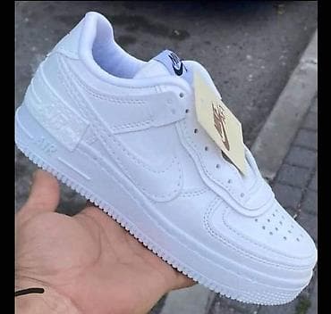 Brojevi 36-40
Cena 3500 din na lalafo.rs — 2 Brojevi 36-40
Cena 3500 din — 2