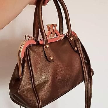 Torba nova, exstra model, unikat, savrsena. neobicna bravica.lux at lalafo.rs Torba nova, exstra model, unikat, savrsena. neobicna bravica.lux