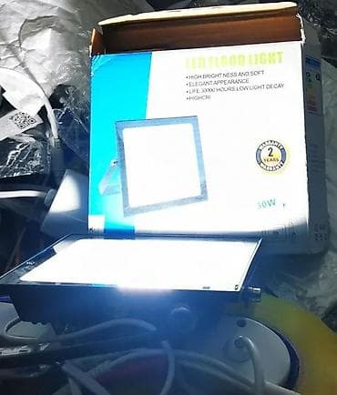 Led reflektor 30w IP65 220V 6500K. Led reflektor u aluminijumskom na lalafo.rs — 1 Led reflektor 30w IP65 220V 6500K. Led reflektor u aluminijumskom — 1