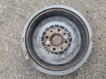 Transport: Dobos kocnica Lada 7 Riva br.1,2a. Polovani, ocuvani. Skinut sa at lalafo.rs — 7 Transport: Dobos kocnica Lada 7 Riva br.1,2a. Polovani, ocuvani. Skinut sa — 7