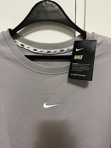 Nike pamucna haljina svetlo lila boja na lalafo.rs Nike pamucna haljina svetlo lila boja