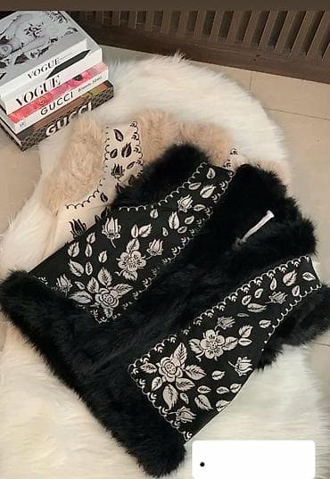 Etno prsluk sa krznom i bogatim vezom gs - Elegantan ženski prsluk u na lalafo.rs Etno prsluk sa krznom i bogatim vezom gs - Elegantan ženski prsluk u