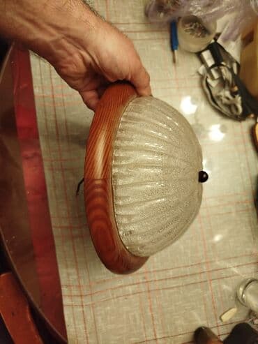 Plafonjera, bоја - Braon, Upotrebljenо na lalafo.rs Plafonjera, bоја - Braon, Upotrebljenо