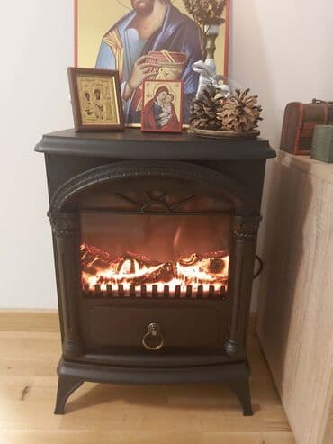 Elektricna pec sa efektom kamina. Snaga 0 kw Podesiv efekat plamena na lalafo.rs Elektricna pec sa efektom kamina. Snaga 0 kw Podesiv efekat plamena