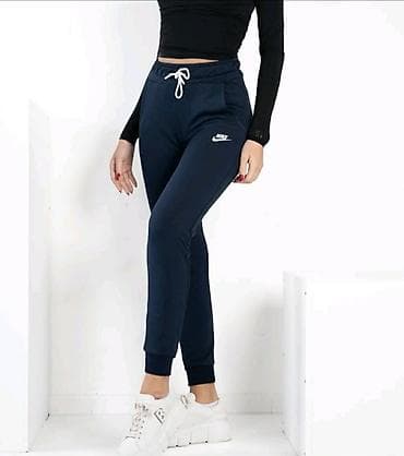 Ženske trenerke – jogger model - Brend logotip sa strane (Puma ili na lalafo.rs — 4 Ženske trenerke – jogger model - Brend logotip sa strane (Puma ili — 4