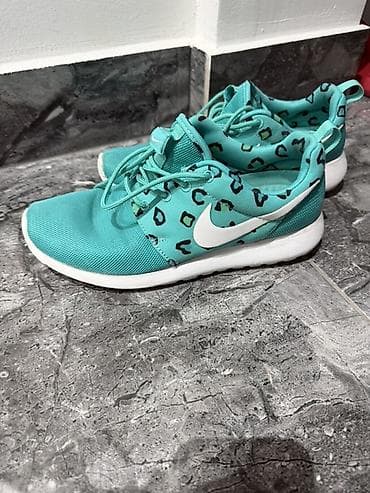 Nike, 38.5, bоја - Tirkizna na lalafo.rs Nike, 38.5, bоја - Tirkizna