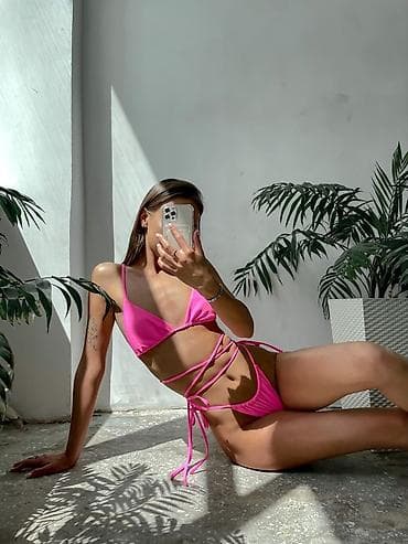 Ženski bikini komplet – neon pink - Model: trouglasti gornji deo na na lalafo.rs — 3 Ženski bikini komplet – neon pink - Model: trouglasti gornji deo na — 3