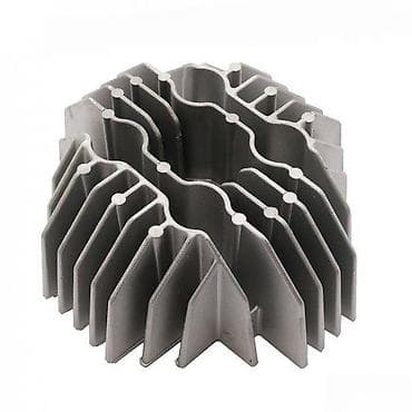 Glava cilindra za dvotaktni motor (rebrasta, aluminijumska) - na lalafo.rs Glava cilindra za dvotaktni motor (rebrasta, aluminijumska) -