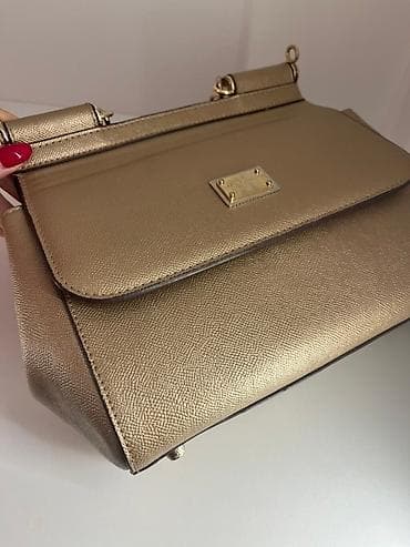 Dolce Gabbana ženska torba – modeli sa metalnom pločicom “Dolce & na lalafo.rs — 1 Dolce Gabbana ženska torba – modeli sa metalnom pločicom “Dolce & — 1