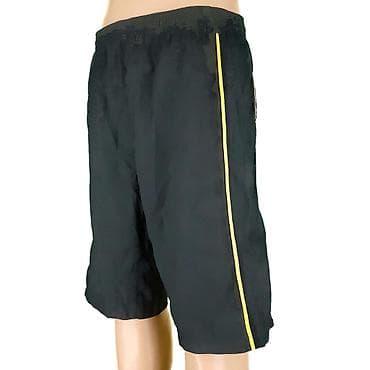 Šorc nike, vel. M marka: nike veličina: m materijal: poliester 100% at lalafo.rs — 1 Šorc nike, vel. M marka: nike veličina: m materijal: poliester 100% — 1